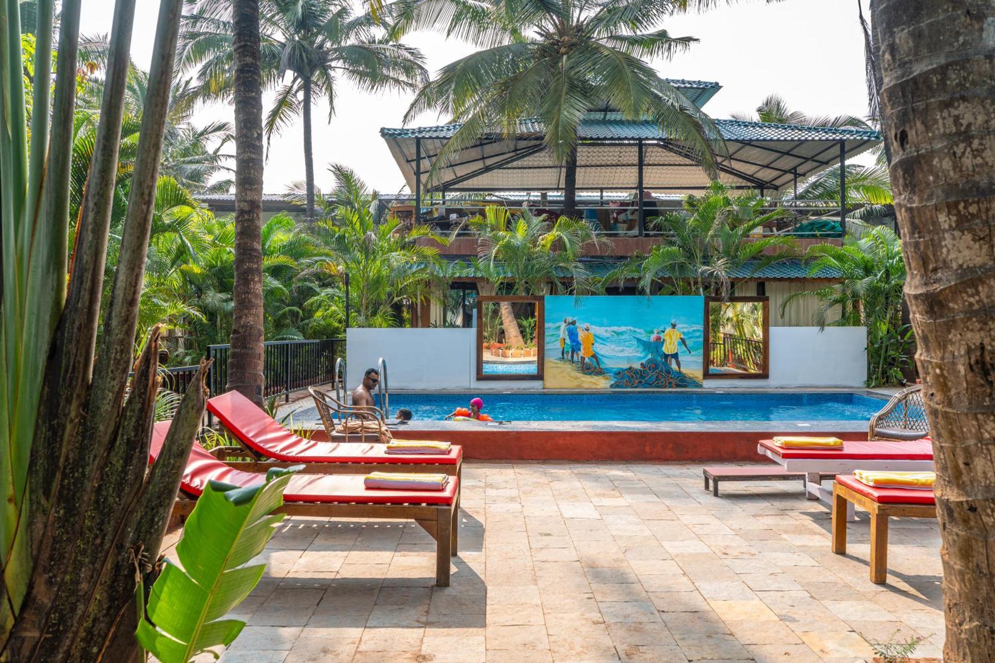 Simrose Hotel Agonda Exterior photo