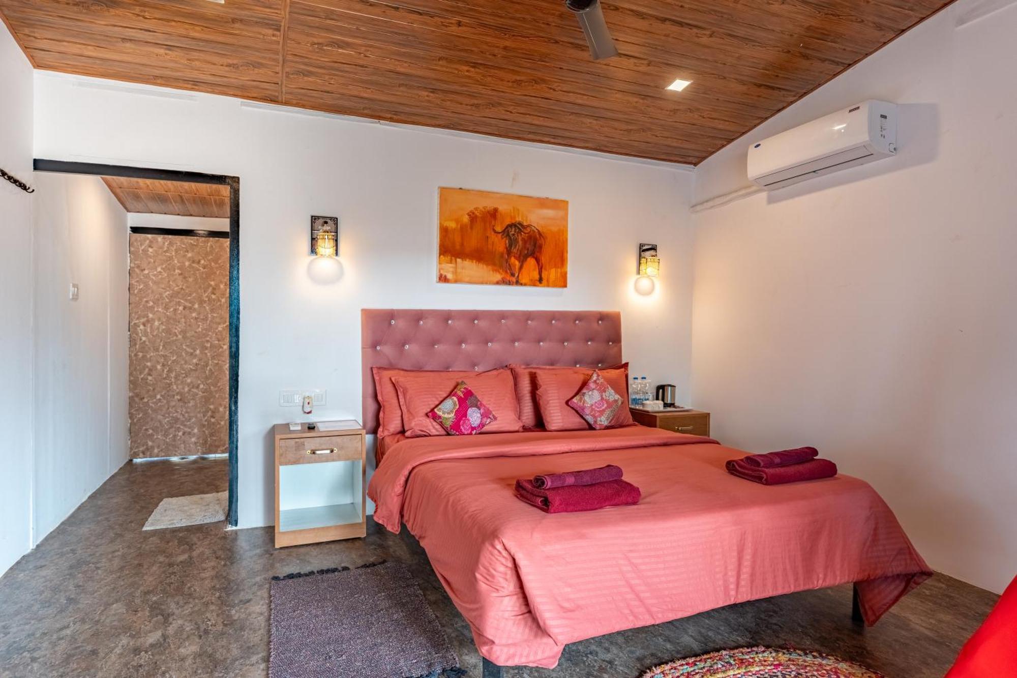 Simrose Hotel Agonda Exterior photo
